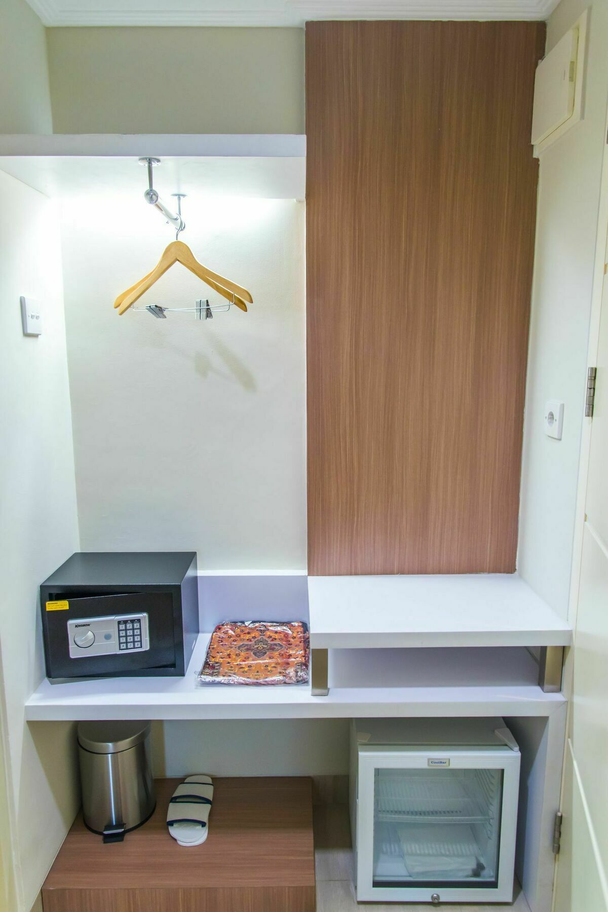 Hotel Dharmein Jakarta Exteriör bild
