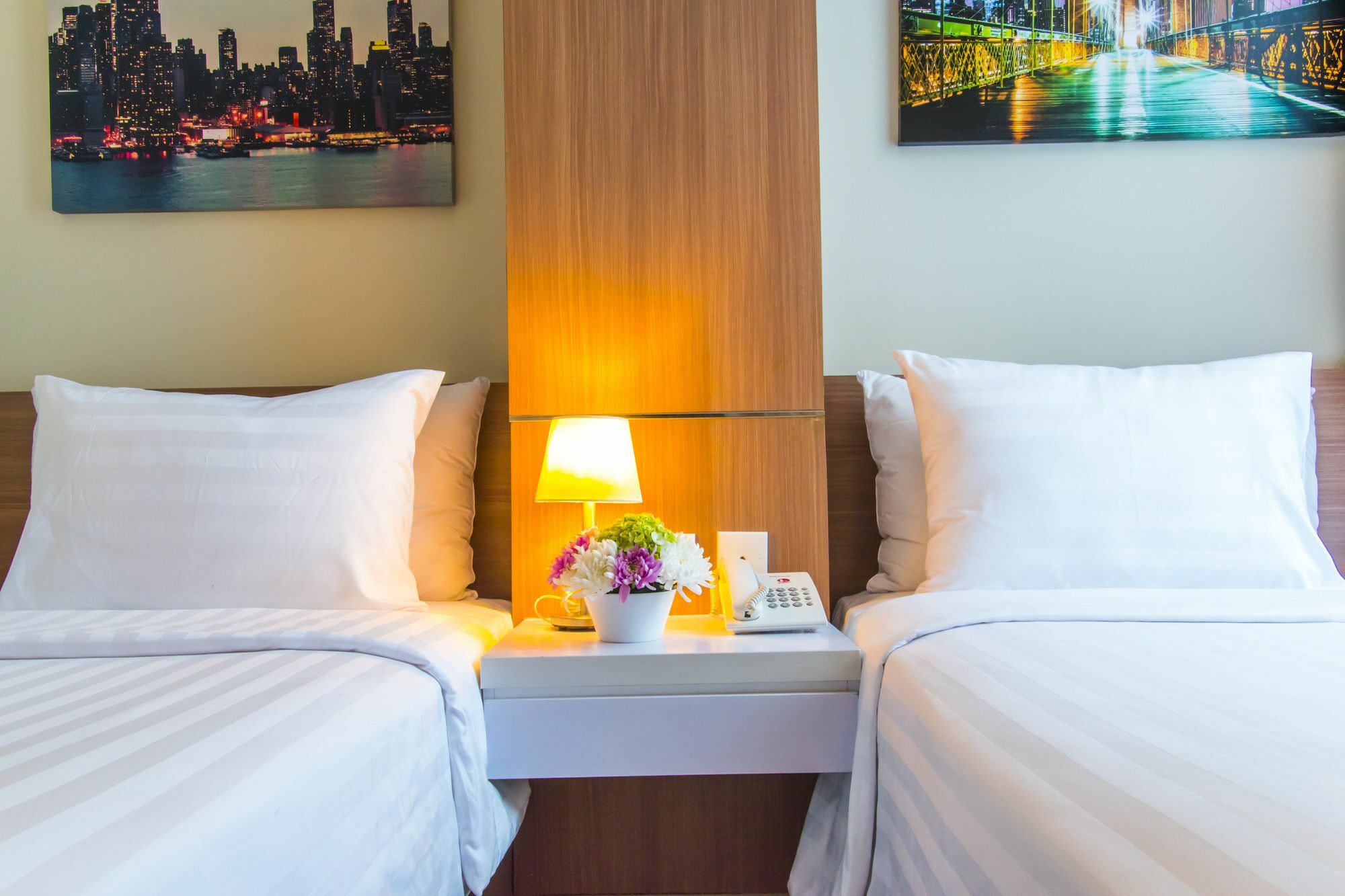 Hotel Dharmein Jakarta Exteriör bild
